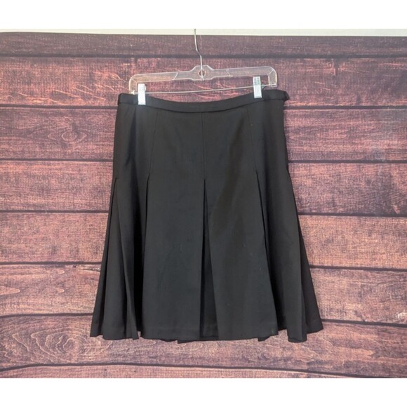 J Crew Black Pleated Virgin Wool Skirt Size 8 Academia, Classic, Goth, staple, - Picture 1 of 5